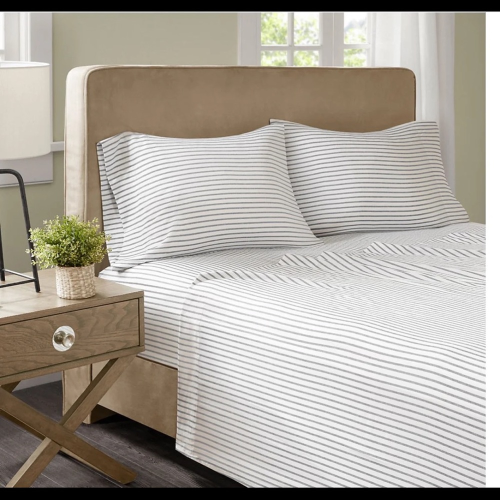 Madison park essentials chambray sheets